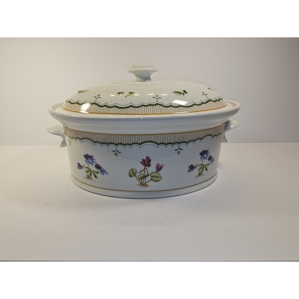 Georges Briard Victorian Garden 2.5‎ QT Oval Covered Casserole Dish Flowers